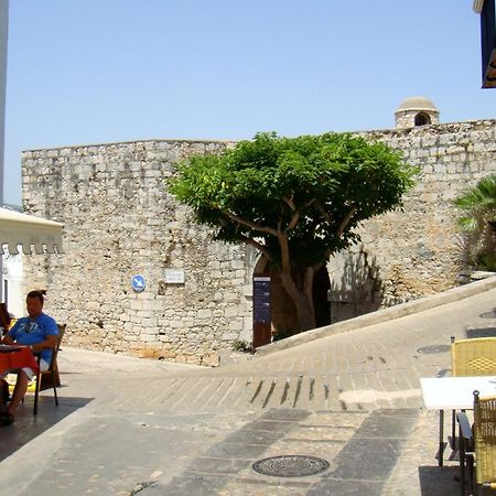 Chiki Hotel Peñíscola Kültér fotó